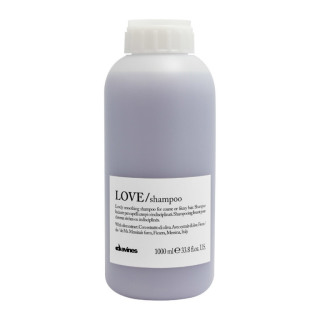 Davines Essential LOVE Smoothing Shampoo 1000 ml (Includes Pump) Product Image