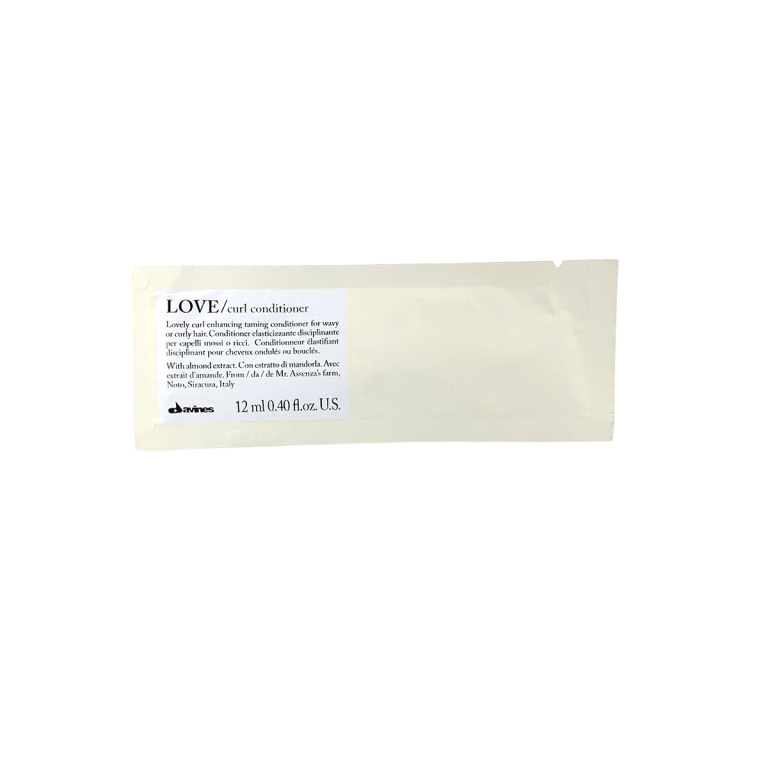 Davines Essential Haircare LOVE Curl Conditioner Sample Product Image