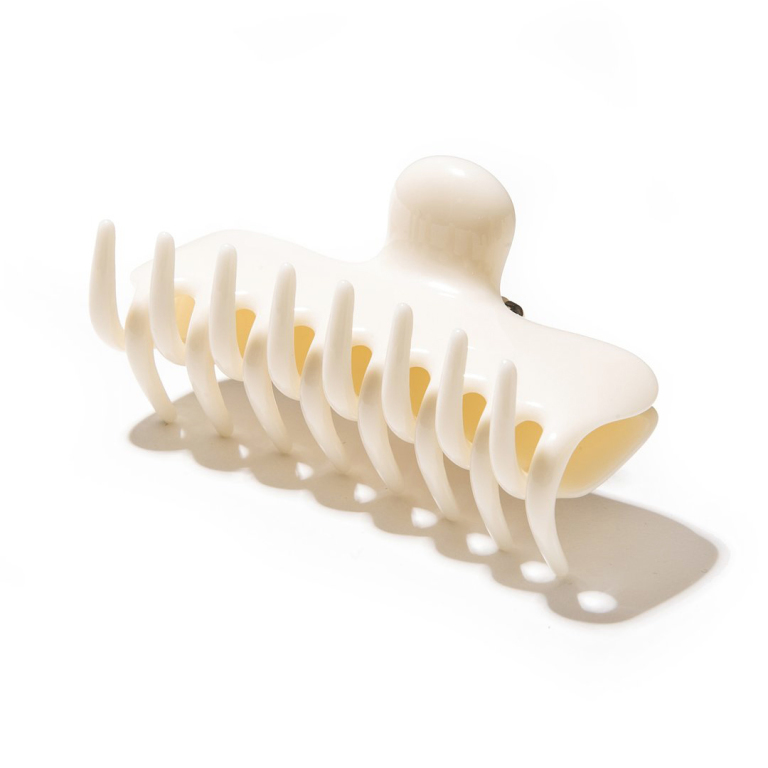 Undo 4 in. Claw Clip Ivory Product Image